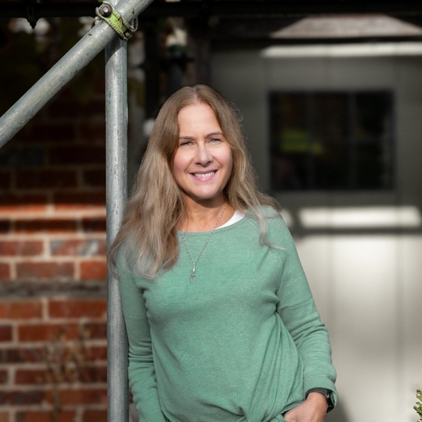 Marianne Suhr MRICS