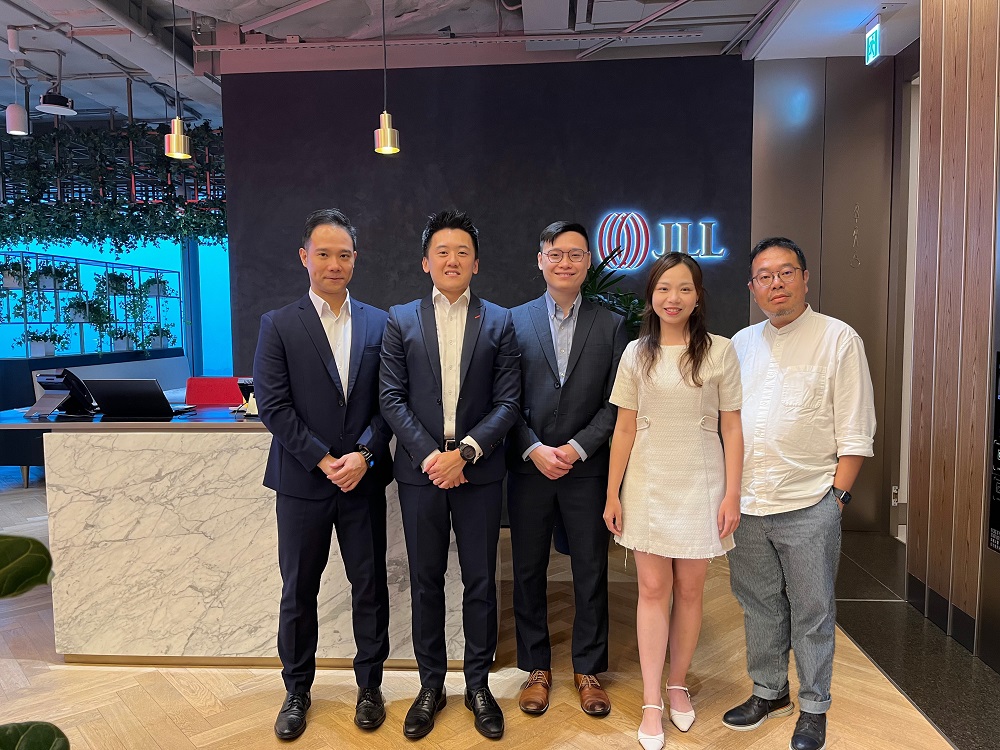 JLL-CSR-team