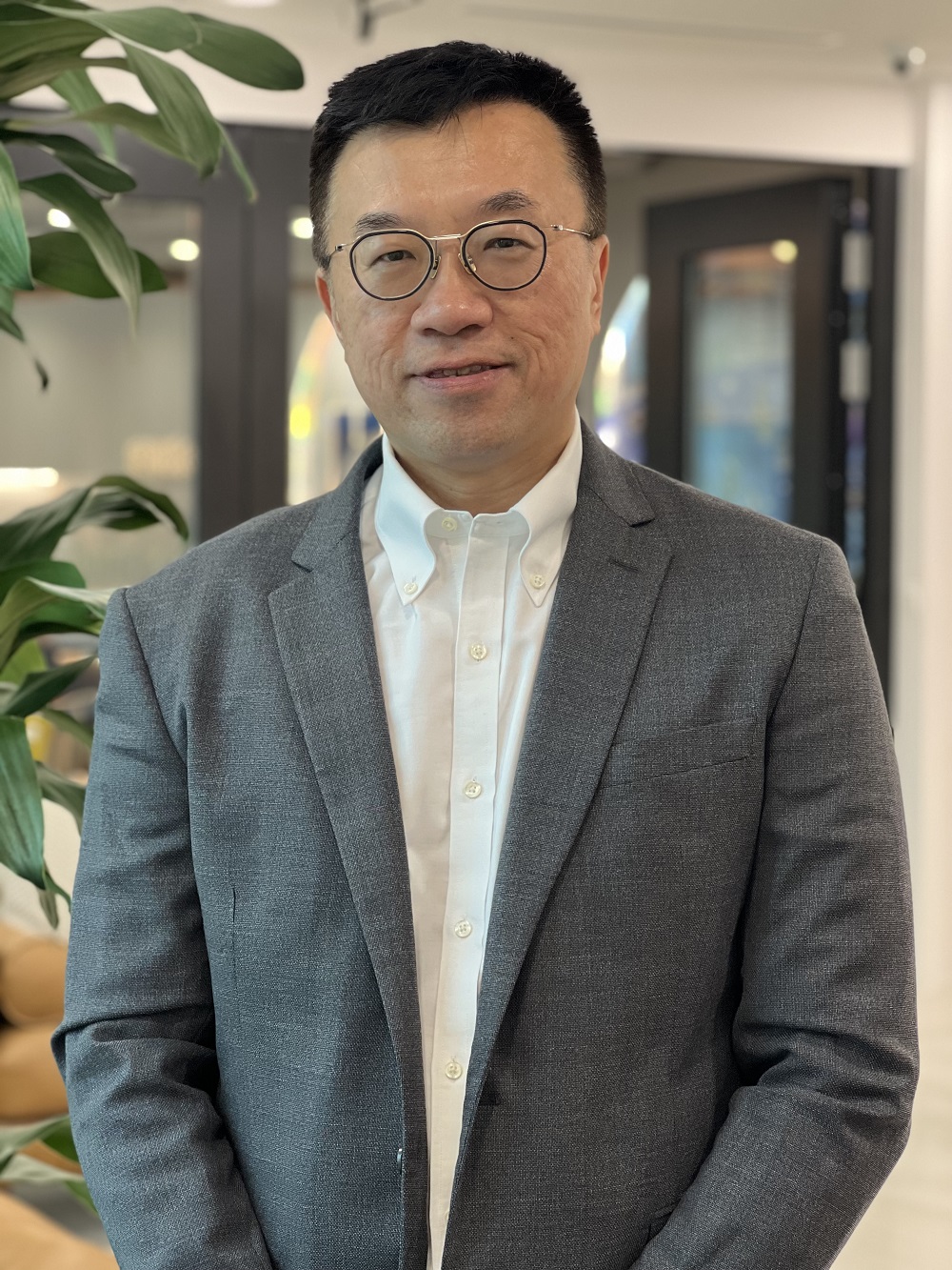 Headshot photo of Swee Sun Ho MRICS, one of the judging panel for RICS Southeast Asia 2024